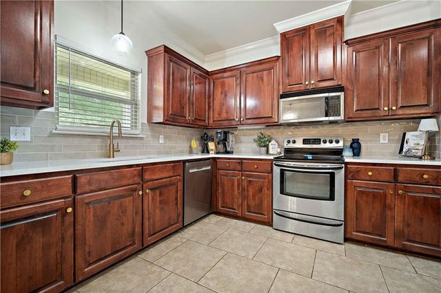 970 Weatherby Street S, Saraland, AL 36571