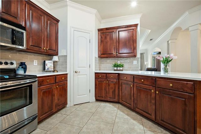 970 Weatherby Street S, Saraland, AL 36571