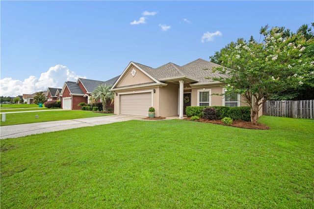 970 Weatherby Street S, Saraland, AL 36571