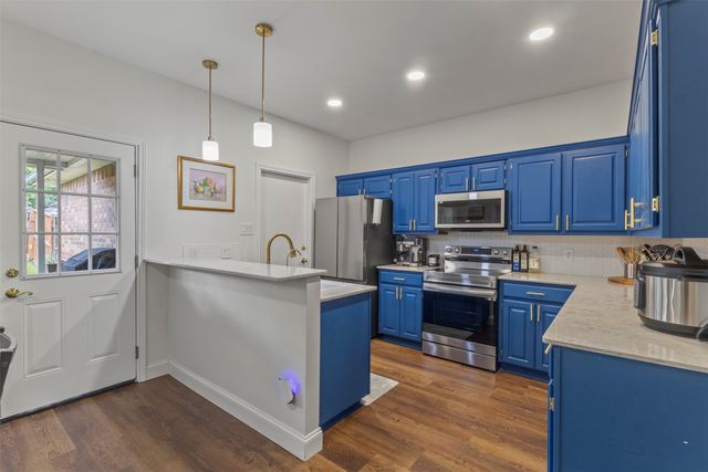 1008 Derby Run, Carrollton, TX 75007