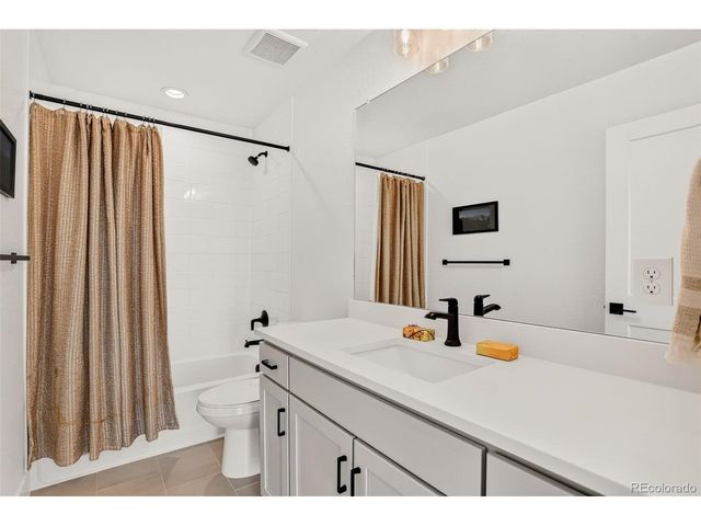 6780 W 60th Ave D1, Arvada, CO 80003