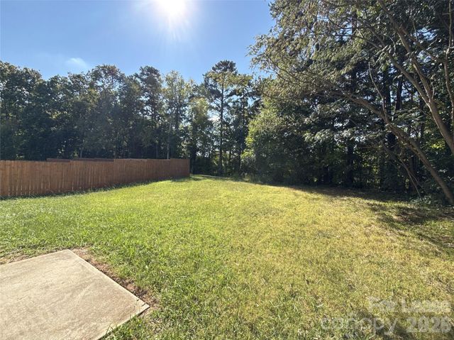 6831 Sunman Road, Charlotte, NC 28216