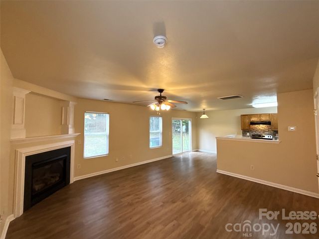 6831 Sunman Road, Charlotte, NC 28216