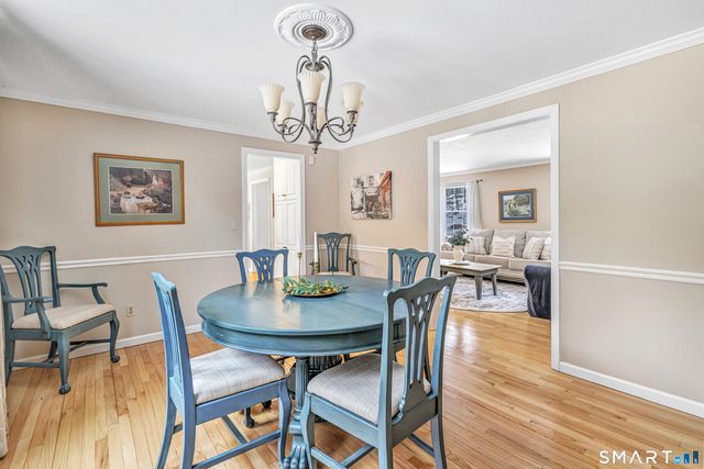 85 Teeter Rock Road, Trumbull, CT 06611