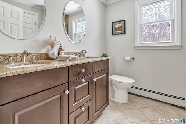 85 Teeter Rock Road, Trumbull, CT 06611