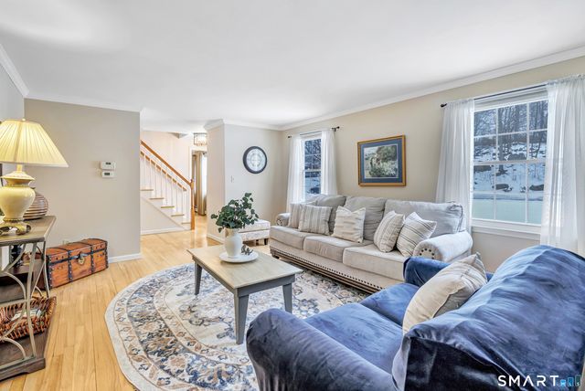 85 Teeter Rock Road, Trumbull, CT 06611