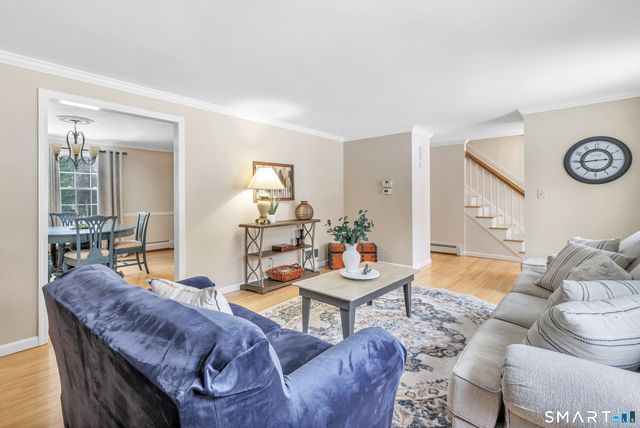 85 Teeter Rock Road, Trumbull, CT 06611