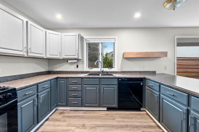 1023 W RIDGEVIEW DRIVE, Appleton, WI 54914