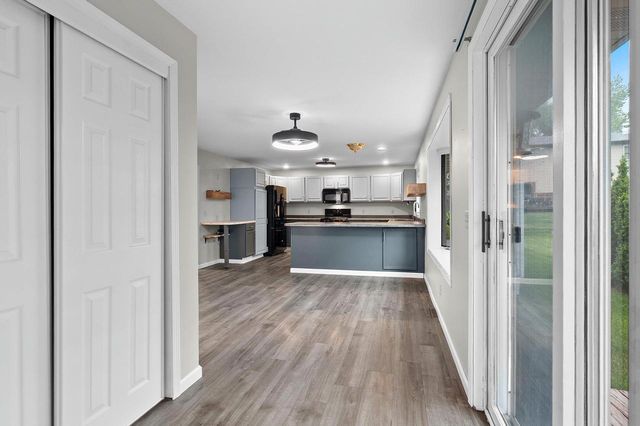 1023 W RIDGEVIEW DRIVE, Appleton, WI 54914