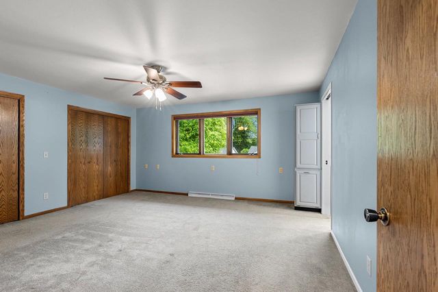 1023 W RIDGEVIEW DRIVE, Appleton, WI 54914