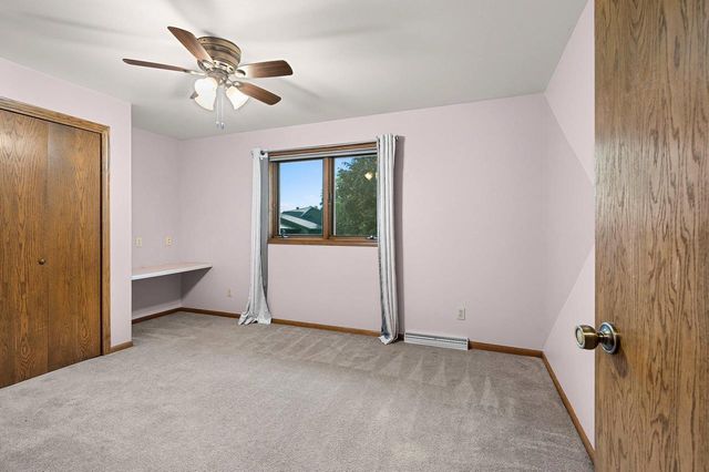 1023 W RIDGEVIEW DRIVE, Appleton, WI 54914
