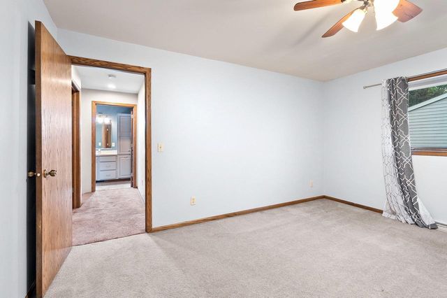 1023 W RIDGEVIEW DRIVE, Appleton, WI 54914