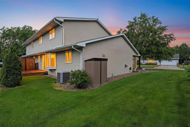 1023 W RIDGEVIEW DRIVE, Appleton, WI 54914