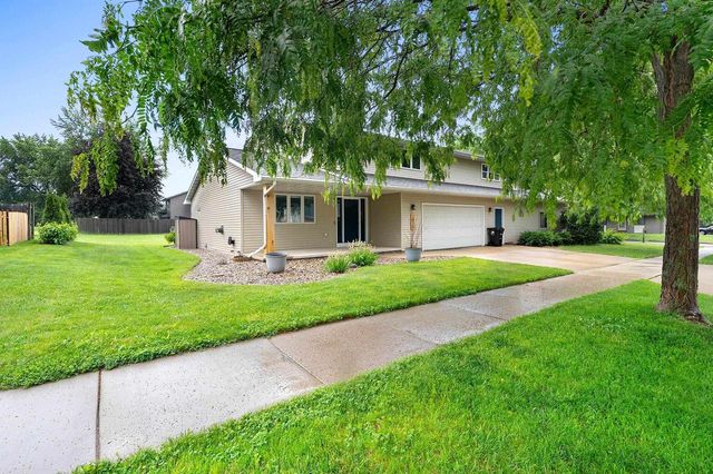 1023 W RIDGEVIEW DRIVE, Appleton, WI 54914