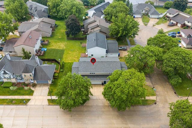 1023 W RIDGEVIEW DRIVE, Appleton, WI 54914