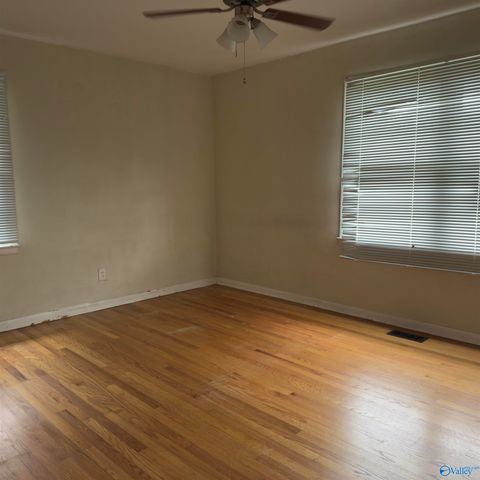 1806 Stevens Drive NE, Huntsville, AL 35801