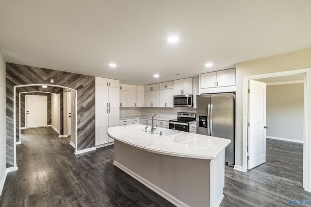 175 Meadowridge Drive, Hazel Green, AL 35750