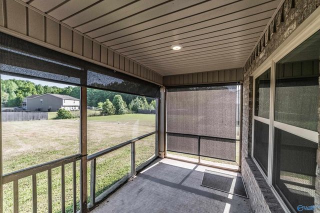 175 Meadowridge Drive, Hazel Green, AL 35750