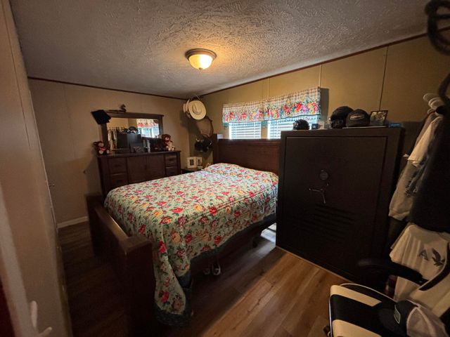 1445 State Highway 223, Flat Lick, KY 40935