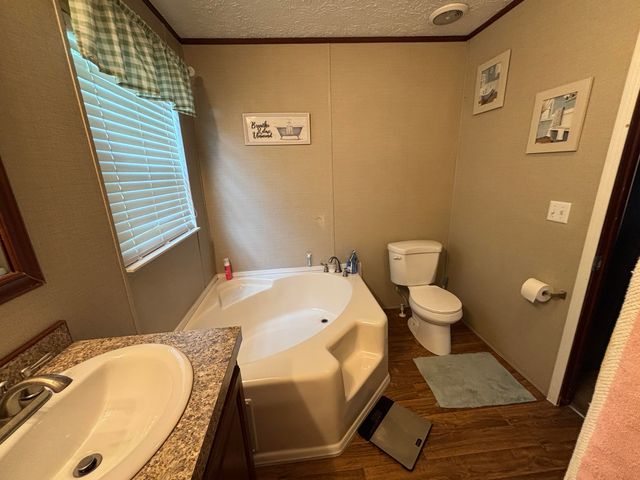 1445 State Highway 223, Flat Lick, KY 40935