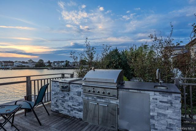 3224 Ann Street, Baldwin, NY 11510