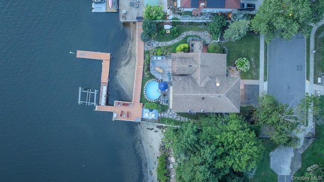 3224 Ann Street, Baldwin, NY 11510