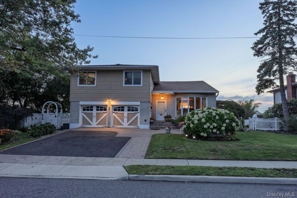 3224 Ann Street, Baldwin, NY 11510 — photo 2
