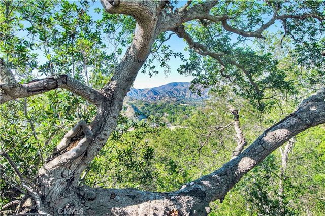 42 Abrigo, Rancho Santa Margarita, CA 92688