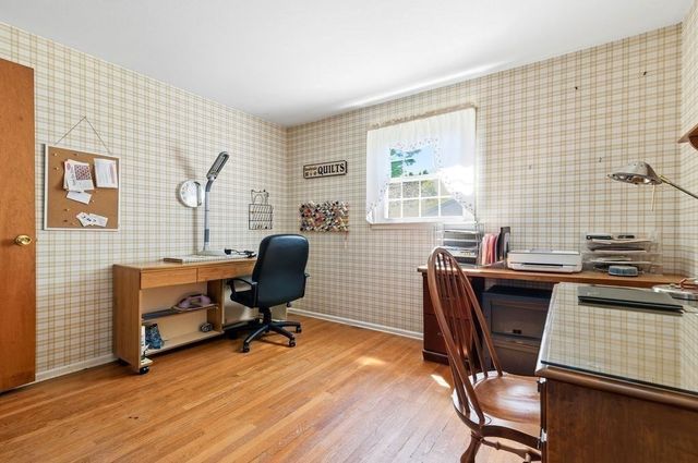 96 Sleepy Hollow Dr, Cumberland, RI 02864