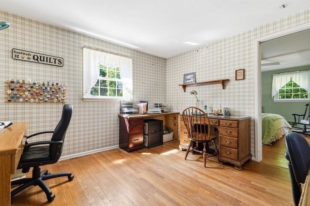 96 Sleepy Hollow Dr, Cumberland, RI 02864