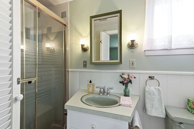 96 Sleepy Hollow Dr, Cumberland, RI 02864