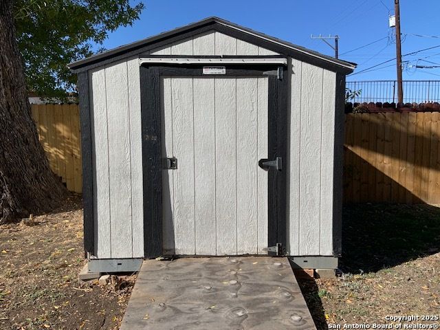 287 Thorain, San Antonio, TX 78212