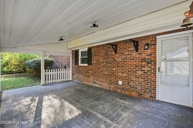 3221 Hemlock Road, Castle Hayne, NC 28429