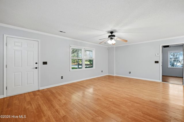 3221 Hemlock Road, Castle Hayne, NC 28429