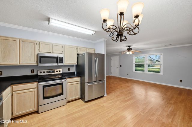 3221 Hemlock Road, Castle Hayne, NC 28429