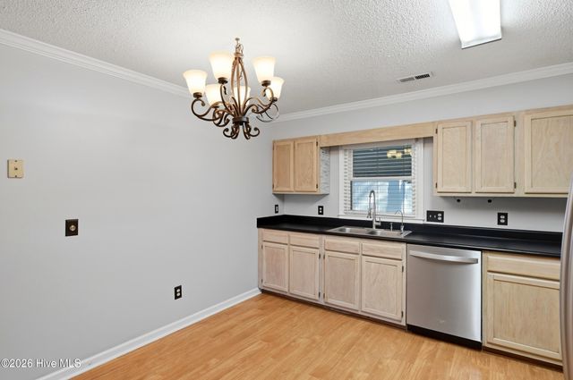 3221 Hemlock Road, Castle Hayne, NC 28429