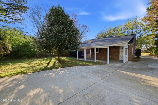 3221 Hemlock Road, Castle Hayne, NC 28429