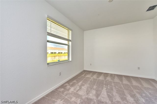 2591 vine AVE, Naples, FL 34120