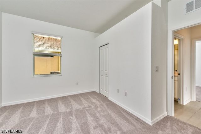 2591 vine AVE, Naples, FL 34120