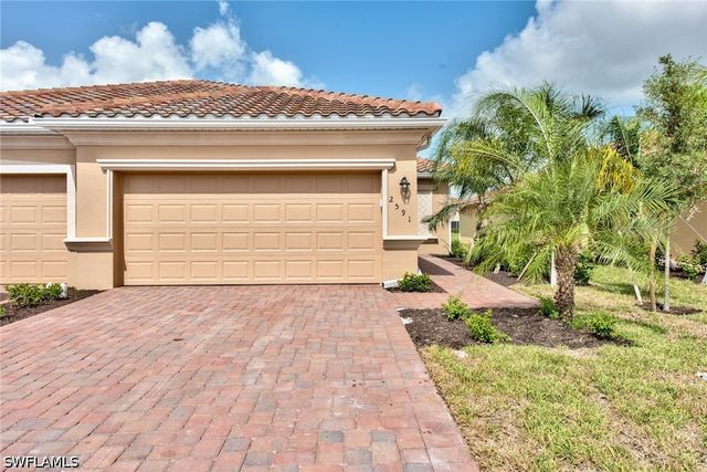 2591 vine AVE, Naples, FL 34120