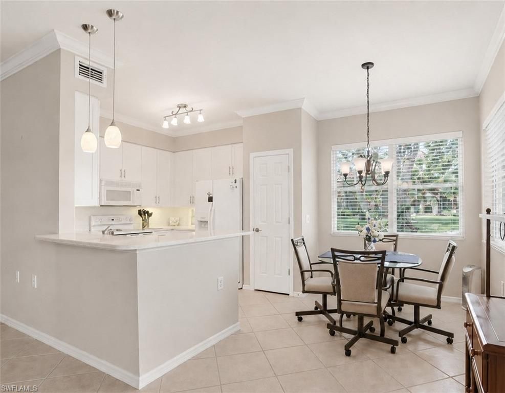 3904 Forest Glen BLVD 7-101, NAPLES, FL 34114 — photo 4