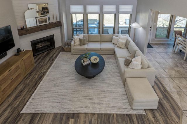 703 Ridge View DR, Leander, TX 78641