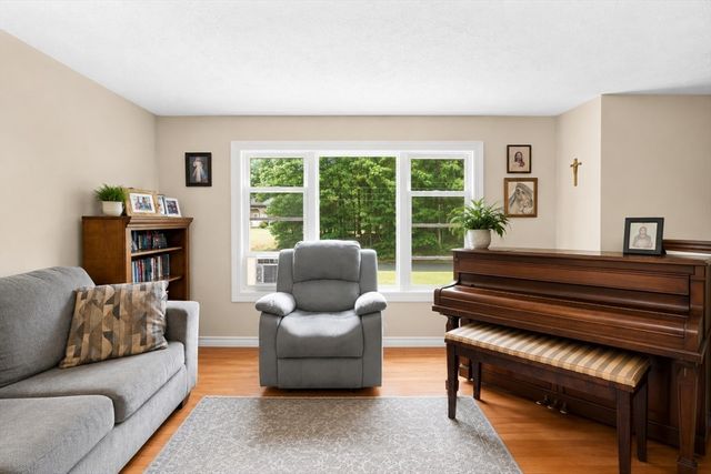 3 Harrison Ave, Lakeville, MA 02347