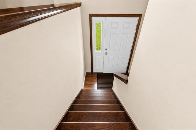 3 Harrison Ave, Lakeville, MA 02347