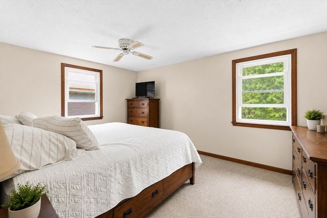 3 Harrison Ave, Lakeville, MA 02347
