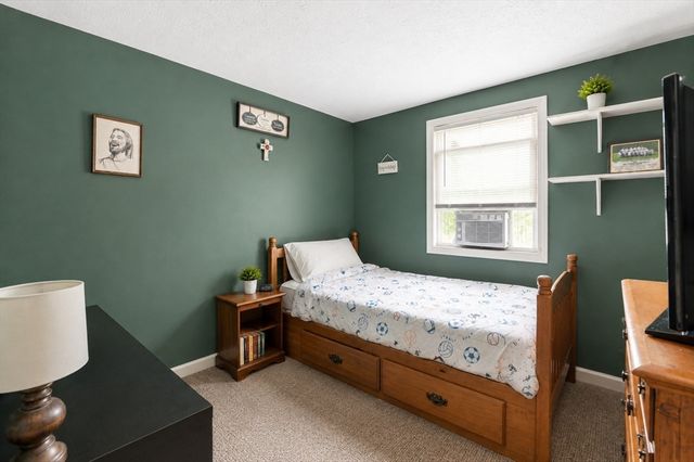 3 Harrison Ave, Lakeville, MA 02347