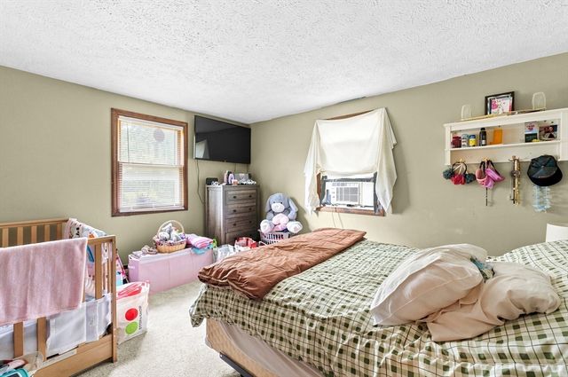 3 Harrison Ave, Lakeville, MA 02347