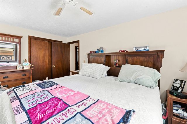 3 Harrison Ave, Lakeville, MA 02347