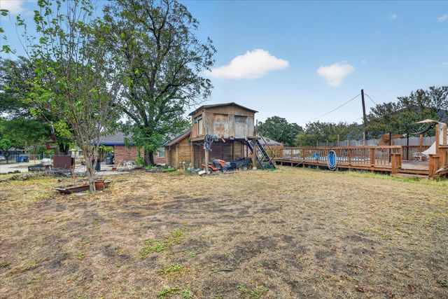 3001 Caddo Trail, Lake Worth, TX 76135