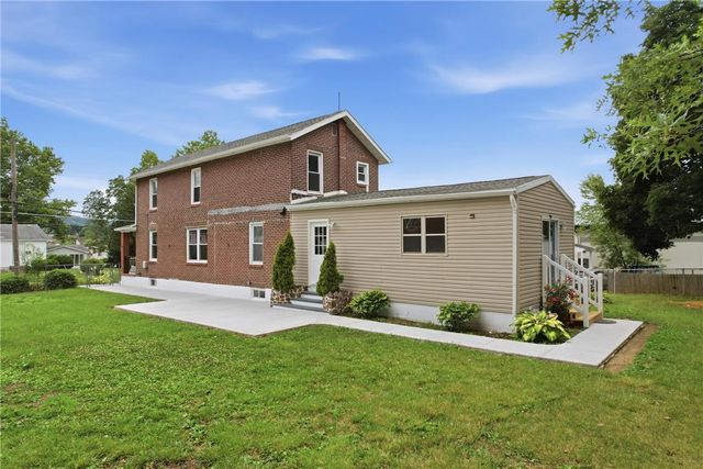 529 East Susquehanna Street, Allentown City, PA 18103